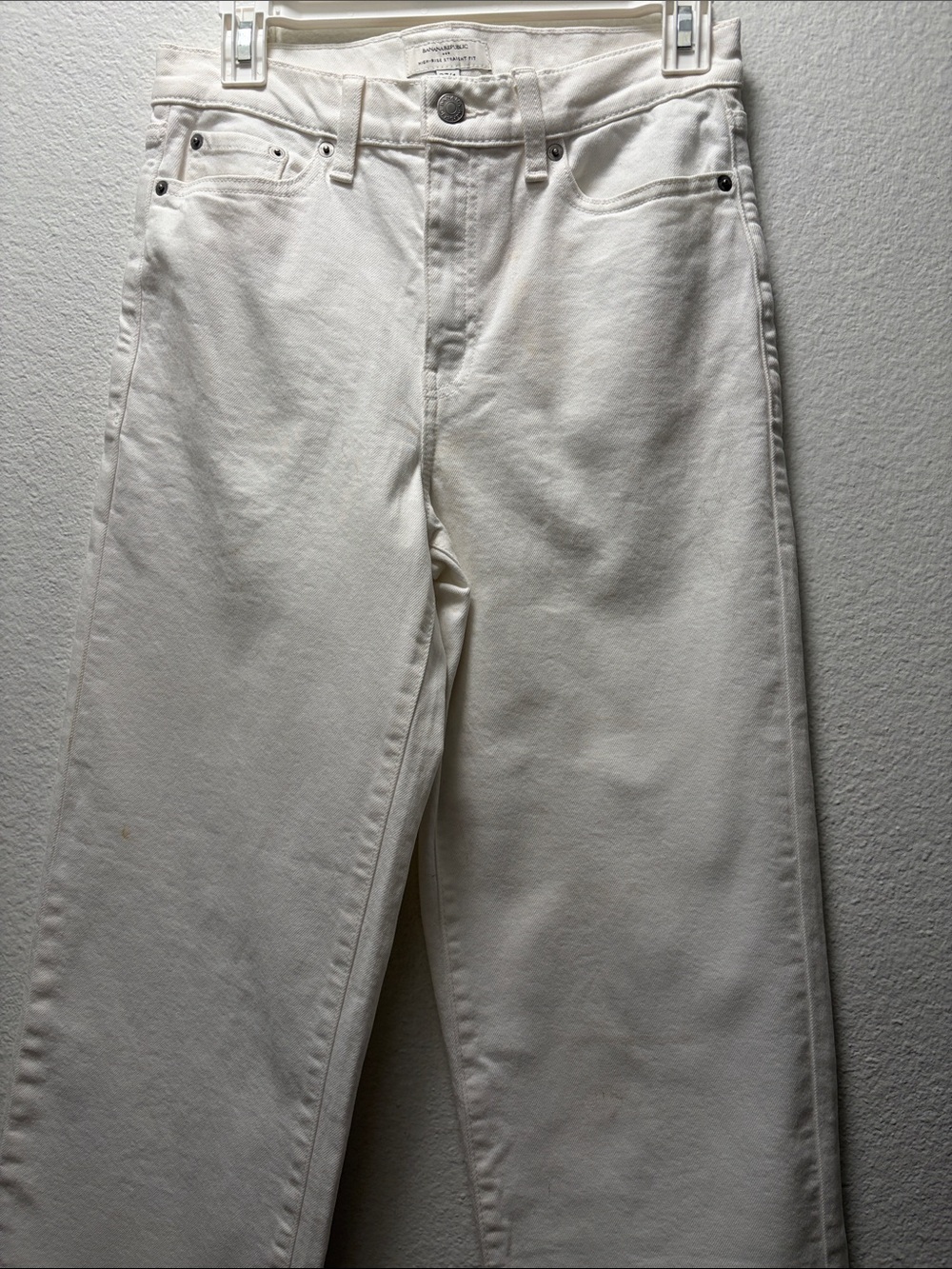 Banana Republic Women's Off-White Straight Jeans